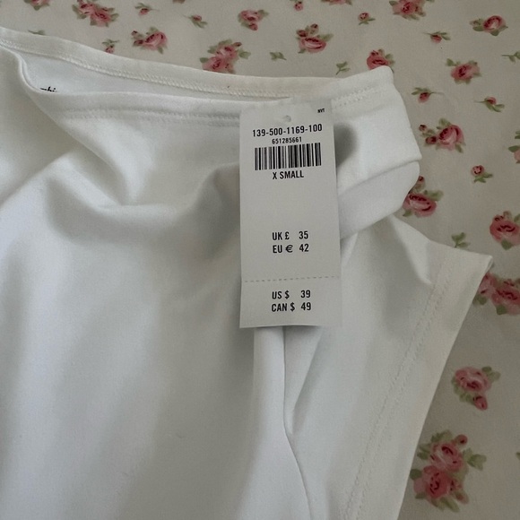 Abercrombie boat neck short sleeve bodysuit - Picture 5 of 5